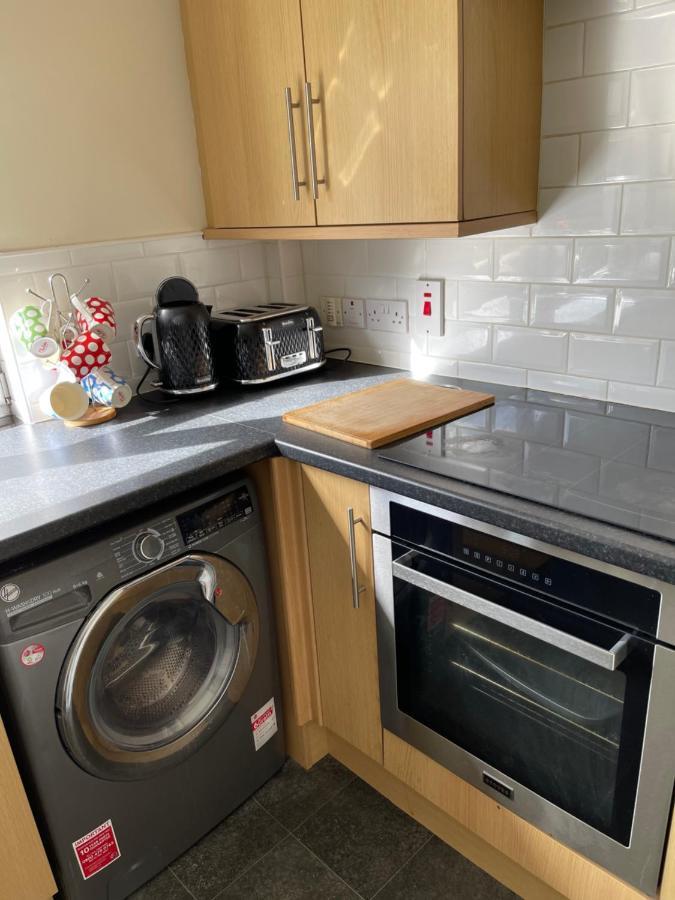 Fife Apartments Дънфърмлин Екстериор снимка