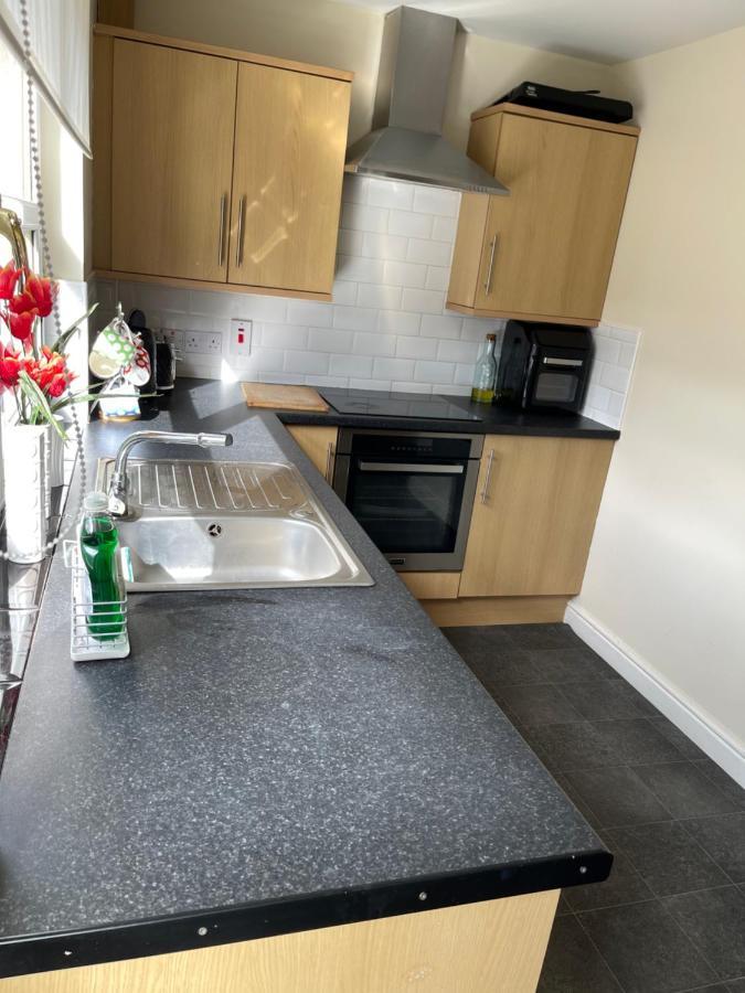 Fife Apartments Дънфърмлин Екстериор снимка